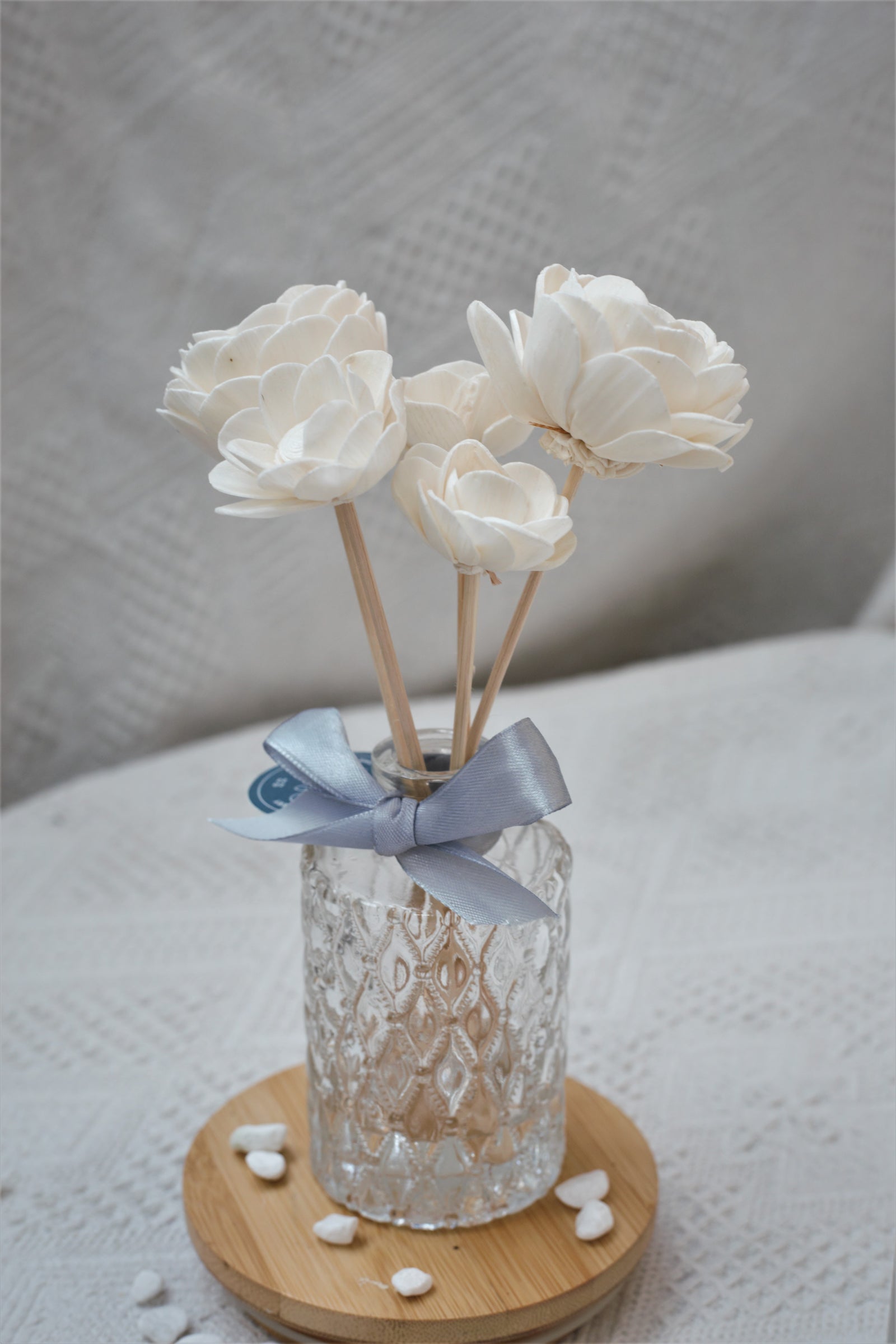 reed diffuser, diffuser flowers, lavender scent, frangrance diffuser, diffuser, scented oil, eucalyptus, artificial flowers,Wood Flower Diffuser, Sola Flower Diffuser, Essential Oil Diffuser, Gift for Mom, Gift for Her, Flower Reed Diffuser, Sola Wood Flowers, Diffuser Gift Set, Wood Floral Decor, Gift for Teacher, Dried Floral Design, Natural DIY Wedding Flowers, Wedding Gift, Shower Gift, Floral Arrangement, Table Centerpieces